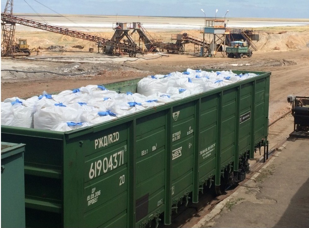 Поставки абразивов для пескоструйных работ и фильтрации воды